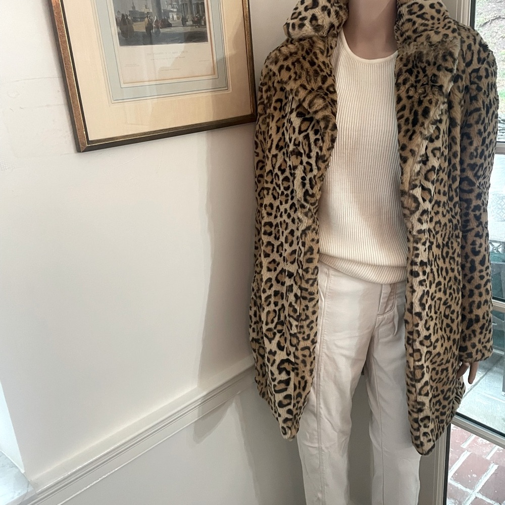 Isaac Mizrahi IMNYC Leopard print faux fur coat Size Small Worn 1x MINT CONDIT